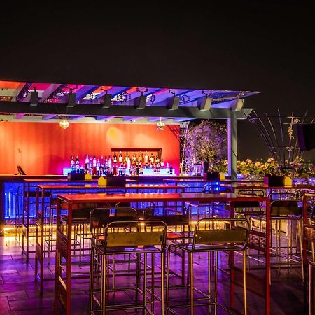 Hyatt Place Hyderabad Banjara Hills Luaran gambar Sky Bar